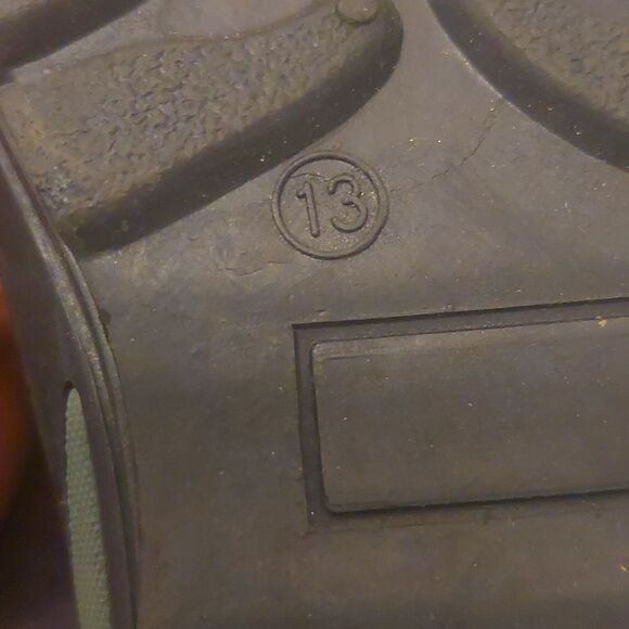 Kids snow boots Size 13 - Picture 4 of 5